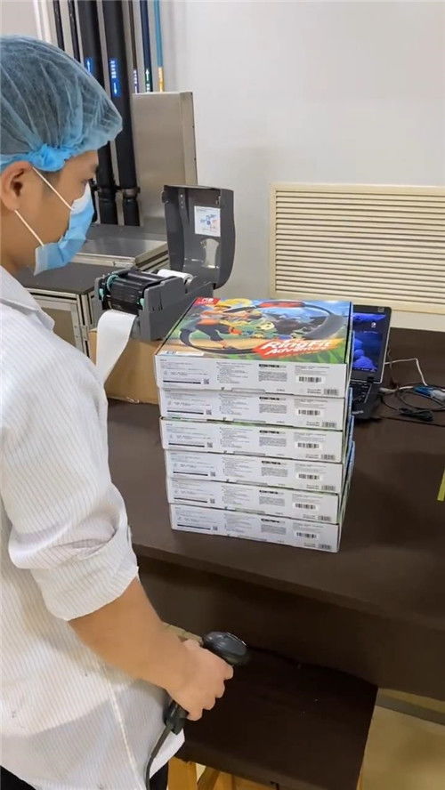 健身環大冒險即將發售，工人們全力組裝健康護具